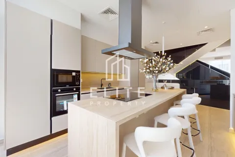 Villa sa Dubai, UAE 4 silid-tulugan № 681759 - larawan 11