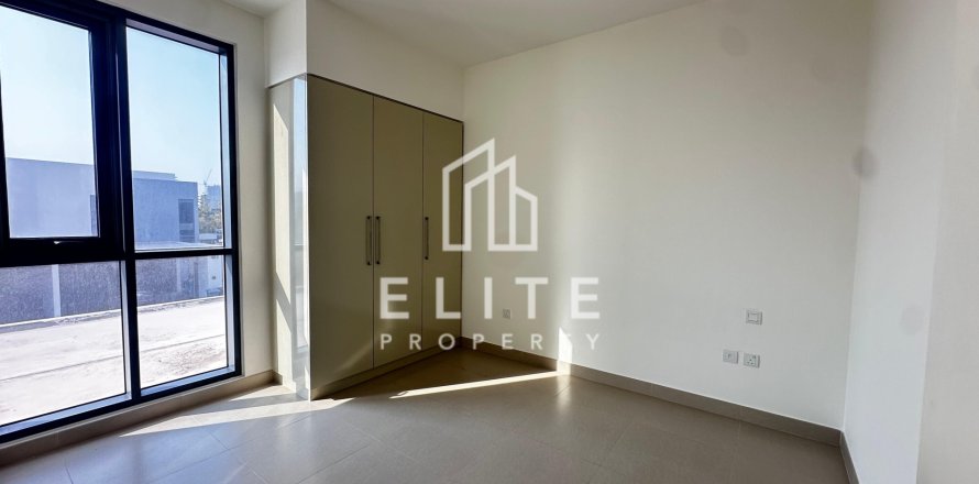 Dubai Hills Estate, Dubai, UAE의 타운하우스 침실 4개, 267제곱미터 번호 681776