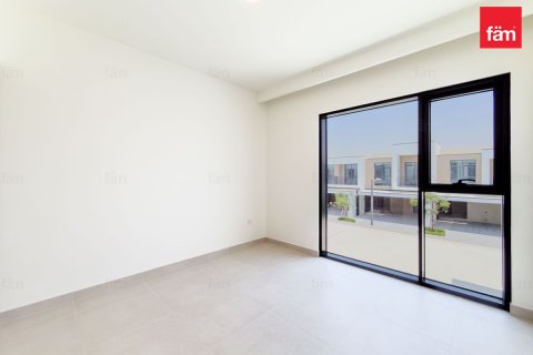 Radový dom v Dubai, SAE 3 spálne, 144.8 m2 č. 738626 - Fotografia 17