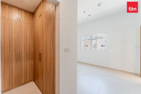 Adosado en alquiler en Dubai, EAU 3 dormitorios, 161.2 m2 № 738624 - foto 7