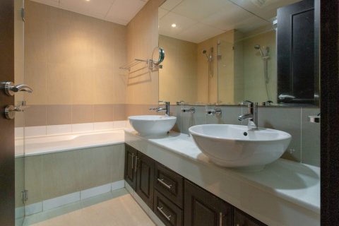 Jumeirah Village Circle、Dubai、UAE にあるマンション販売中 2ベッドルーム、131 m2、No677550 - 写真 17