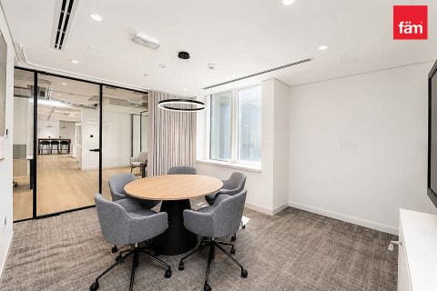 Büroraum zur Miete in Sheikh Zayed Road, Dubai, VAE 1064.9 m2 Nr. 712856 - Foto 12
