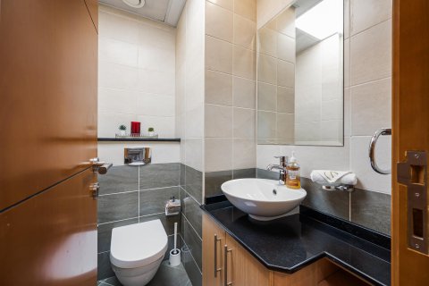 Apartmán v Dubai Marina, SAE 4 spálne, 243.68 m2 č. 751062 - Fotografia 13