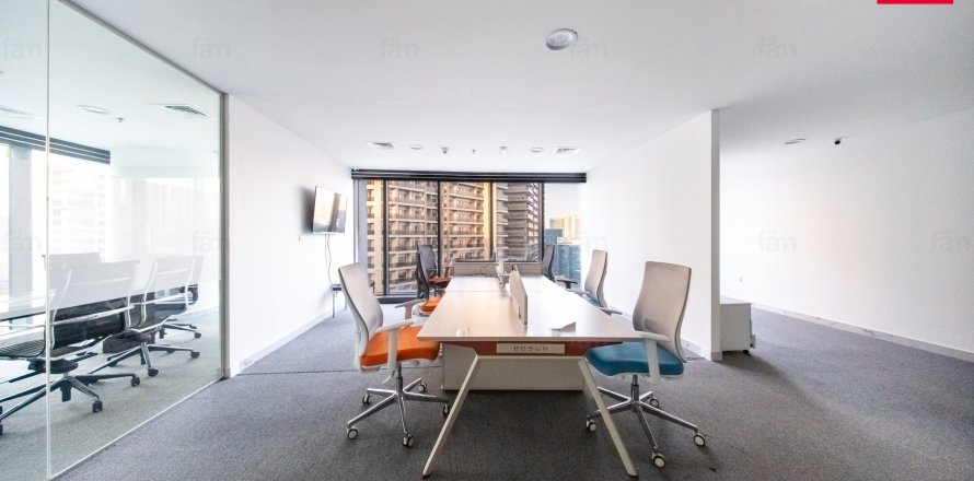 Kontor asukohaga Business Bay, Dubai, AÜE: 107.6 m² Nr 645050