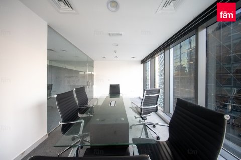 Üürile anda kontor asukohaga Business Bay, Dubai, AÜE: 107.6 m² Nr 645050 - pilt 4