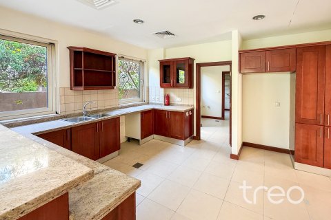 Βίλα σε Arabian Ranches, Dubai, ΗΑΕ 3 υπνοδωμάτια, 294.13 τ.μ. Αρ. 733926 - φωτογραφία 9