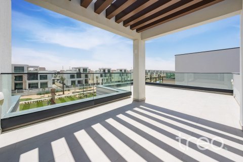 Villa till försäljning i Arabian Ranches 3, Dubai, UAE 5 sovrum, 527.5 kvm Nr. 733920 - fotografi 18