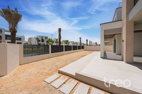 Villa till försäljning i Arabian Ranches 3, Dubai, UAE 5 sovrum, 527.5 kvm Nr. 733920 - fotografi 12