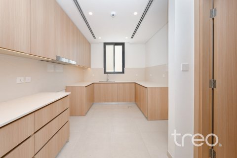 Villa till försäljning i Arabian Ranches 3, Dubai, UAE 5 sovrum, 527.5 kvm Nr. 733920 - fotografi 7