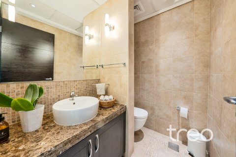 Villa itt: Jumeirah Park, Dubai, EAE, 3 hálószoba, 327.67 m², azonosító: 733924 - fénykép 4