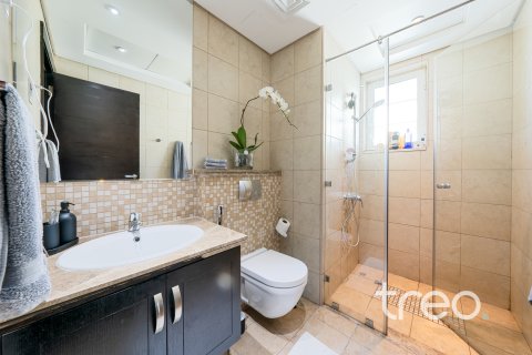Villa itt: Jumeirah Park, Dubai, EAE, 3 hálószoba, 327.67 m², azonosító: 733924 - fénykép 13