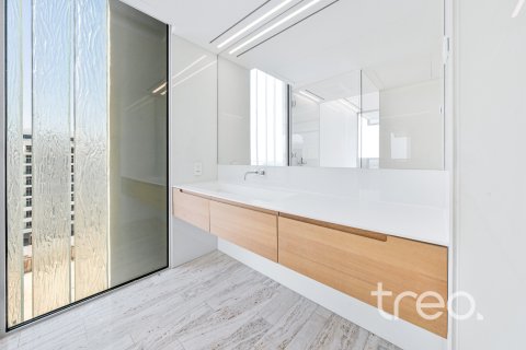 Lägenhet till försäljning i Palm Jumeirah, Dubai, UAE 3 sovrum, 225.75 kvm Nr. 733923 - fotografi 21