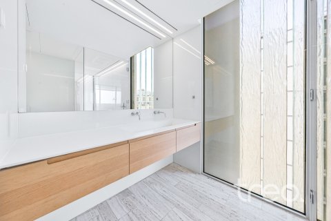 Lägenhet till försäljning i Palm Jumeirah, Dubai, UAE 3 sovrum, 225.75 kvm Nr. 733923 - fotografi 26