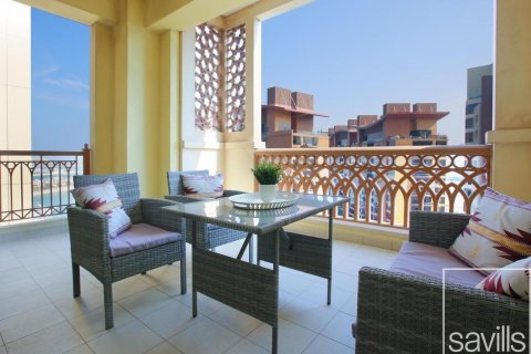 Apartment in Palm Jumeirah, Dubai, UAE 2 bedrooms, 165 sq.m. № 635353 - photo 1