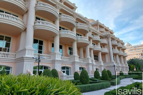 Apartment in Palm Jumeirah, Dubai, UAE 1 room, 72 sq.m. № 635352 - photo 12