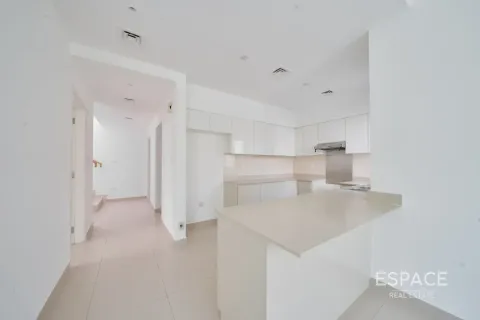 Villa en alquiler en Dubai Hills Estate, Dubai, EAU 4 dormitorios, 229 m2 № 738268 - foto 5