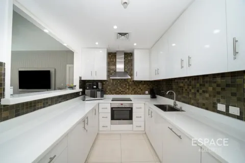 Appartement à louer à Dubai Marina, Dubai, EAU 2 chambres, 127 m2 № 738267 - photo 7