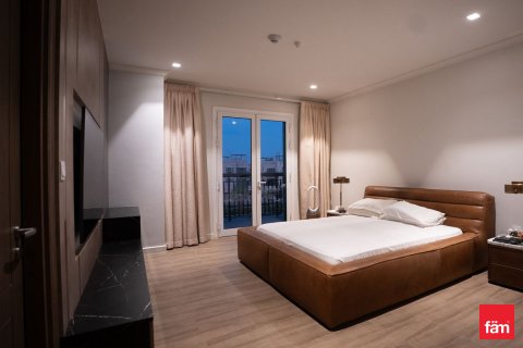 Stadthaus zum Verkauf in Dubai, VAE 4 Schlafzimmer, 397.9 m2 Nr. 660420 - Foto 3