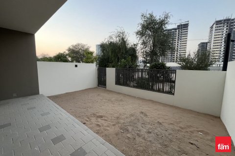 Townhouse til leje i Tilal Al Ghaf, Dubai, UAE 3 soveværelser, 147.6 kvm № 660416 - foto 7