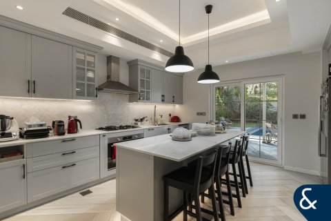 Villa te koop in Arabian Ranches, Dubai, VAE 5 slaapkamers, 409 vr.m., nr 697973 - foto 7