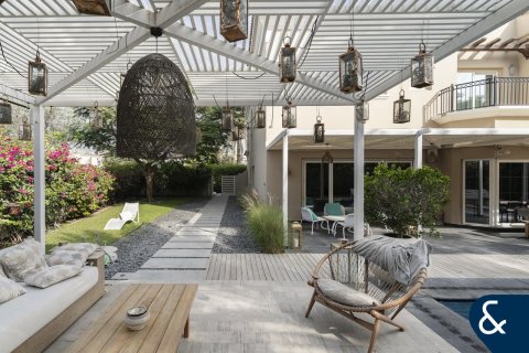 Villa te koop in Arabian Ranches, Dubai, VAE 5 slaapkamers, 409 vr.m., nr 697973 - foto 12