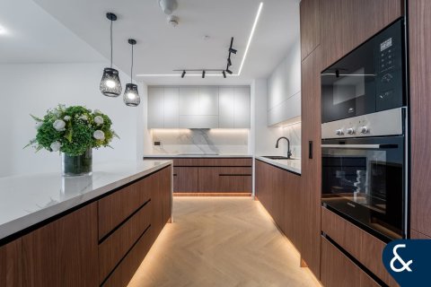 阿联酋 Dubai Jumeirah Golf Estates 待售 : 2 卧, 152 平方米 , 编号697975 - 照片 6