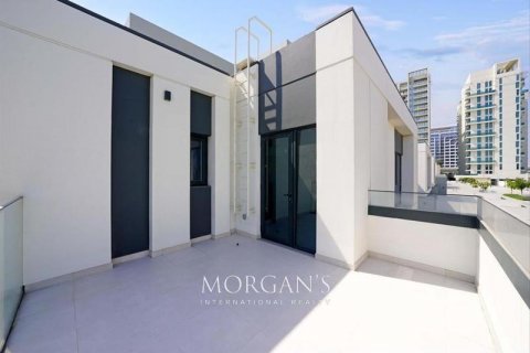 Řadový dům v Al Furjan, Dubai, SAE 4 ložnice, 335.9 m² Č.: 517502 - fotografie 23