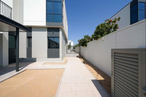 Řadový dům v Al Furjan, Dubai, SAE 4 ložnice, 335.9 m² Č.: 517502 - fotografie 62
