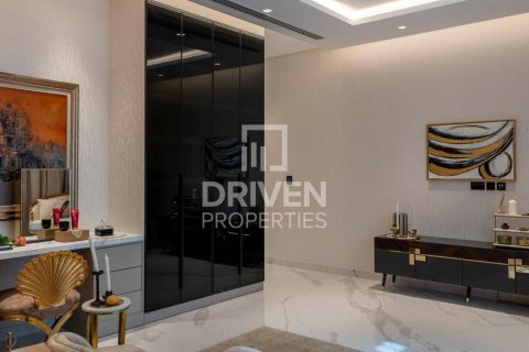 Villa til salg i Jumeirah, Dubai, UAE 5 soveværelser, 695 kvm № 683009 - foto 10