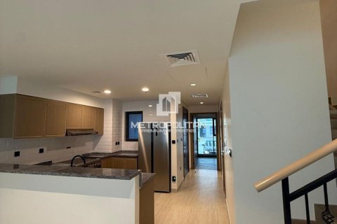 Řadový dům v Damac Lagoons, Dubai, SAE 4 ložnice, 144 m² Č.: 663826 - fotografie 6