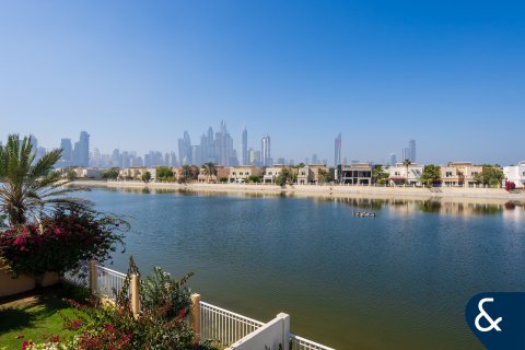 The Lakes, Dubai, संयुक्त अरब अमीरात में विला, 4 बेडरूम, 335 वर्ग मीटर, संख्या 698024 - फ़ोटो 22