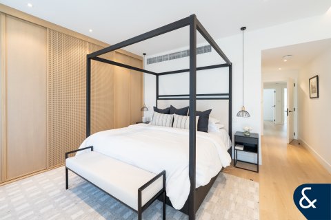 The Lakes, Dubai, संयुक्त अरब अमीरात में विला, 4 बेडरूम, 335 वर्ग मीटर, संख्या 698024 - फ़ोटो 18