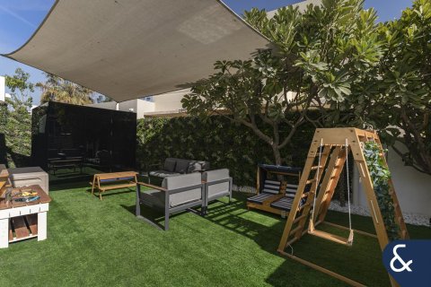 Arabian Ranches, Dubai, संयुक्त अरब अमीरात में विला, 5 बेडरूम, 511 वर्ग मीटर, संख्या 698028 - फ़ोटो 26