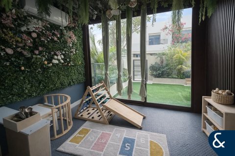 Řadový dům v Town Square, Dubai, SAE 3 ložnice, 185 m² Č.: 698025 - fotografie 7