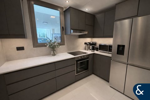 Řadový dům v Town Square, Dubai, SAE 3 ložnice, 185 m² Č.: 698025 - fotografie 2