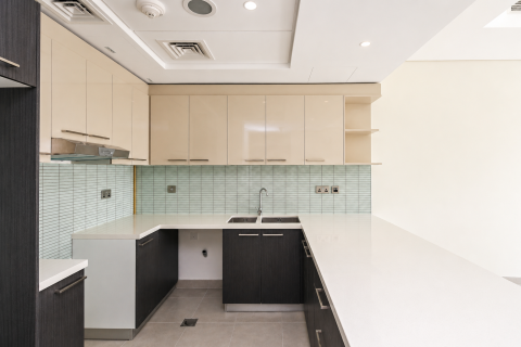 Apartamento en venta en Al Raha Beach, Abu Dhabi, EAU 1 dormitorio, 86.97 m2 № 748217 - foto 7