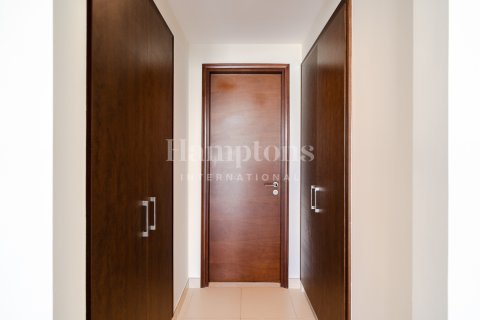 Városi lakóépület itt: Arabian Ranches, Dubai, EAE, 3 hálószoba, 200.29886800 m², azonosító: 720401 - fénykép 9