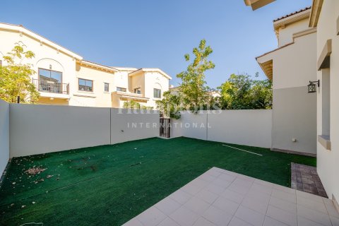 Városi lakóépület itt: Arabian Ranches, Dubai, EAE, 3 hálószoba, 200.29886800 m², azonosító: 720401 - fénykép 5