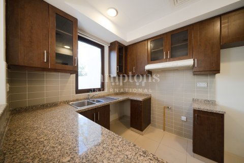 Városi lakóépület itt: Arabian Ranches, Dubai, EAE, 3 hálószoba, 200.29886800 m², azonosító: 720401 - fénykép 4