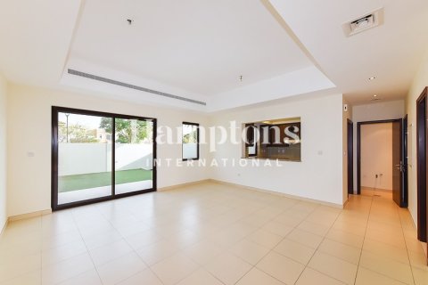 Üürile anda ridamaja asukohaga Arabian Ranches, Dubai, AÜE: 3 magamistoaga, 204.10789100 m² Nr 720399 - pilt 16