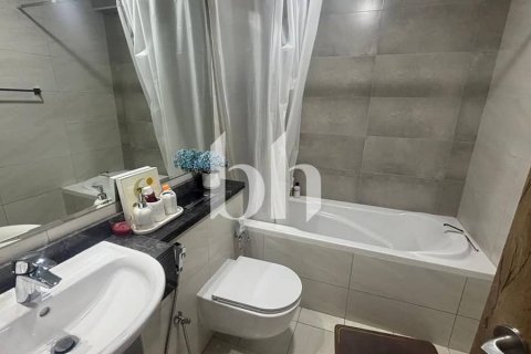 Снять в аренду квартиру в Бизнес-Бэй, Дубай, ОАЭ 2 спальни, 112м2, № 642597 - фото 5