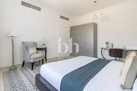 Apartmen di Business Bay, Dubai, UAE 2 bilik tidur, 136 meter persegi № 642601 - foto 15