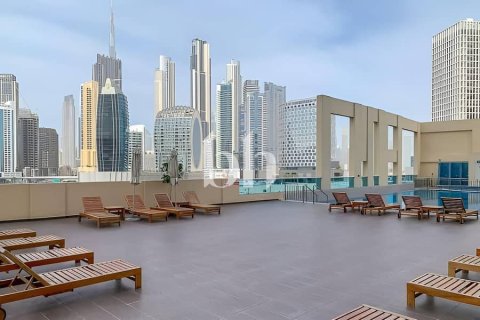 Apartmen di Business Bay, Dubai, UAE 2 bilik tidur, 136 meter persegi № 642601 - foto 22
