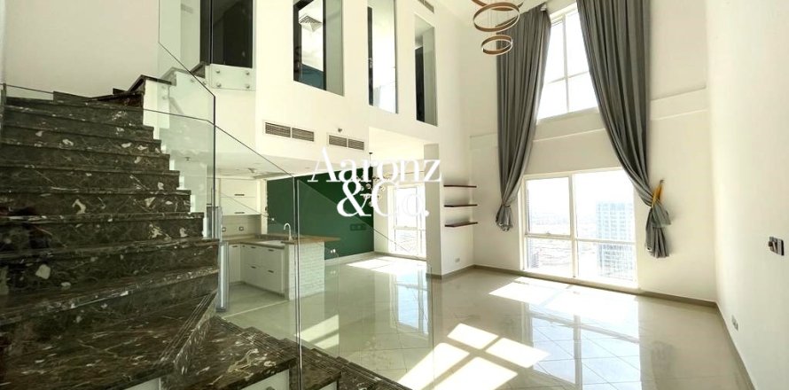 Appartement à Jumeirah Lake Towers, Dubai, EAU: 1 chambre, 112 m2 № 752158