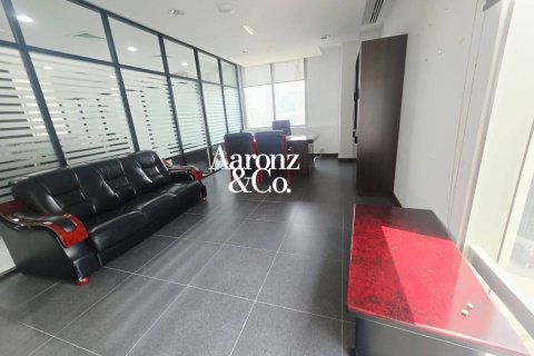 Bureau à louer à Business Bay, Dubai, EAU 108 m2 № 752157 - photo 6