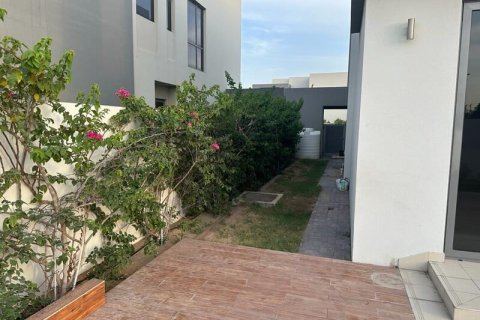 Vila u Dubai Hills Estate, Dubai, UAE 3 spavaćih soba, 515 m2 Br. 714492 - fotografija 2