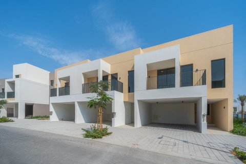 Casa urbana para venda em Arabian Ranches 3, Dubai, EAU 3 quartos, 118 m2 № 714491 - foto 2
