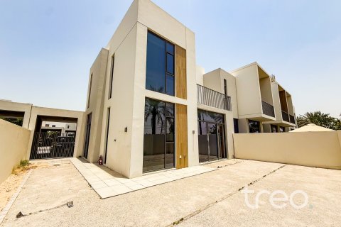 Townhouse til leje i Arabian Ranches 3, Dubai, UAE 4 soveværelser, 235.97 kvm № 733758 - foto 2