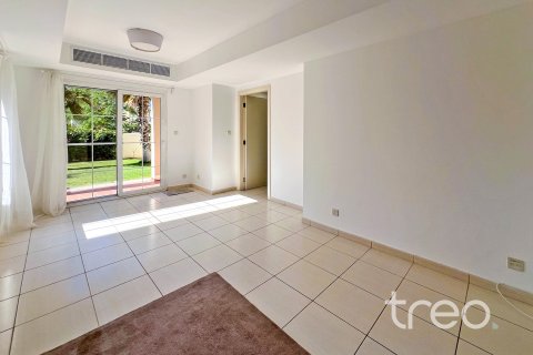 Villa te huur in The Springs, Dubai, VAE 2 slaapkamers, 270.25 vr.m., nr 733780 - foto 3