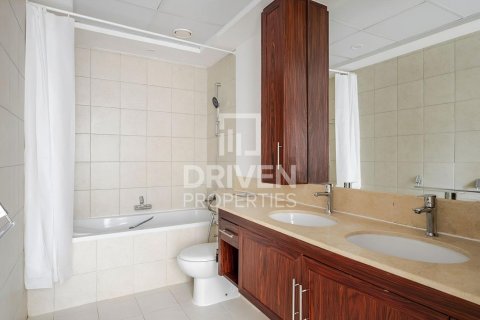 Appartement à vendre à  Downtown Dubai (Downtown Burj Dubai), Dubai, EAU 2 chambres, 122 m2 № 683238 - photo 18